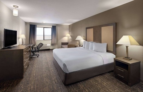 Moses Lake Hotel | Baymont by Wyndham Moses Lake