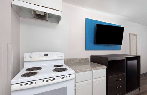 Selma Hotel | Baymont by Wyndham Selma