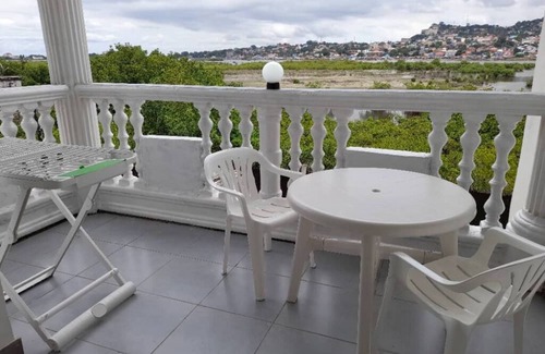 Freetown Apartment | Beach Apartment with Ocean and Bay View - C