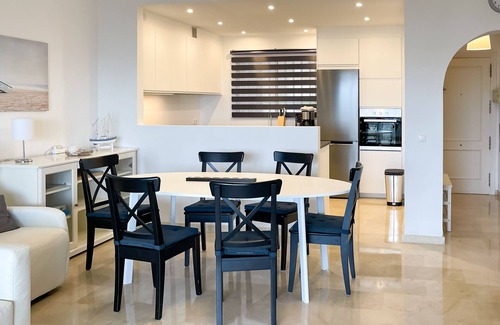Costa del Sol Apartment | Beach Front Apartment With Stunning Views, Fuengirola
