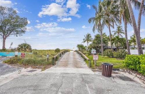 St. Pete Beach House | Beach House on the Sand