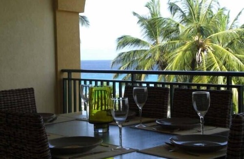 St. Lawrence Gap Apartment | Beachfront Apartment at Dover Beach, St Lawrence