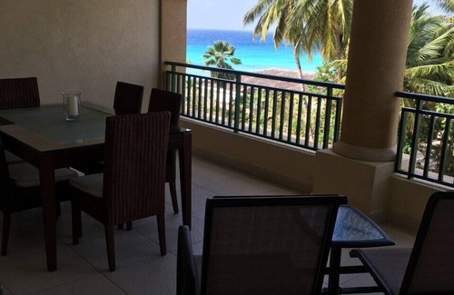 St. Lawrence Gap Apartment | Beachfront Apartment at Dover Beach, St Lawrence