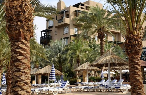 Aqaba Apartment | Beachfront Apartment with Fantastic Red Sea View, Close to Downtown