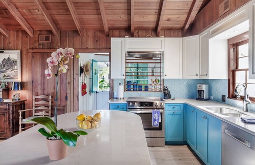 Independence Square Cottage | Beachfront, Chic a si Cottage, original vintage Florida charm right on the Gulf