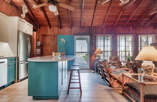 Independence Square Cottage | Beachfront, Chic a si Cottage, original vintage Florida charm right on the Gulf