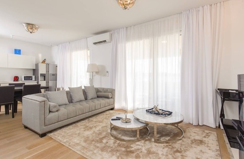 Trogir Villa | Beachfront Villa Deep Blue with Pool II
