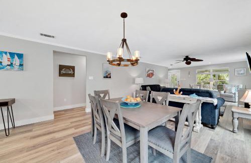 Ono Island House | Bear Point Cottage