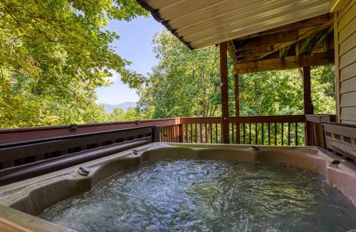 Chalet Village House | Bearadise - Sleeps 11 with a game room and resort amenities near Ober Gatlinburg
