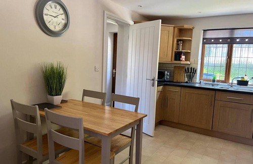 Lincoln House | Beautiful 2-bed House in Lincoln