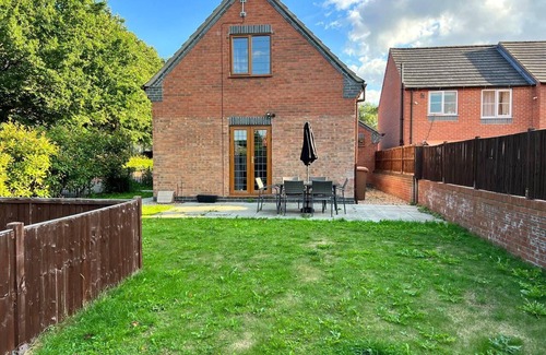 Lincoln House | Beautiful 2-bed House in Lincoln