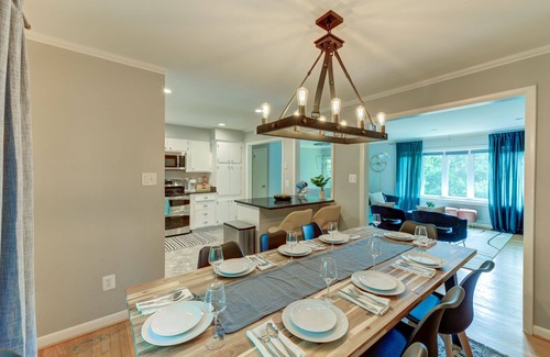 Alcova Heights House | Beautiful 4 bed/3 bath Home in Arlington. Sleeps 10. Approx 10 min DC