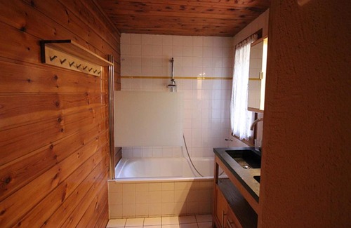 Le Fornet Apartment | Beautiful bright apt at 2 steps from the slopes