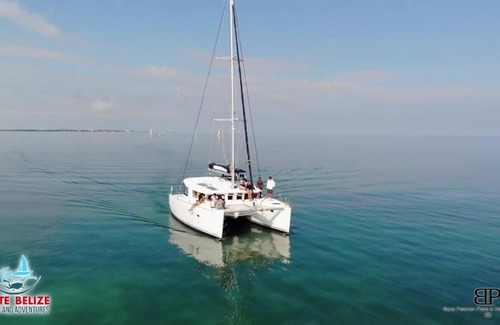 San Pedro Boat Rental | Beautiful Catamaran in San Pedro on the Caribbean