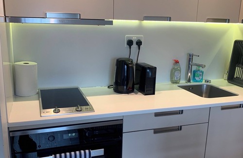 Campden Apartment | Beautiful, completely renovated Notting Hill flat