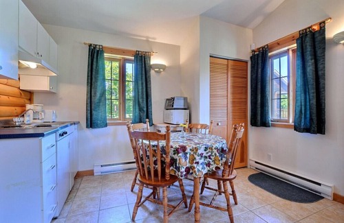 Val David Villa | Beautiful cottage in Val-David - Log house #4
