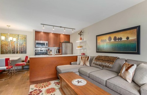 Whistler Creekside Condo | Beautiful Creekside Lake Placid Lodge Coach House with hot tub and heated pool
