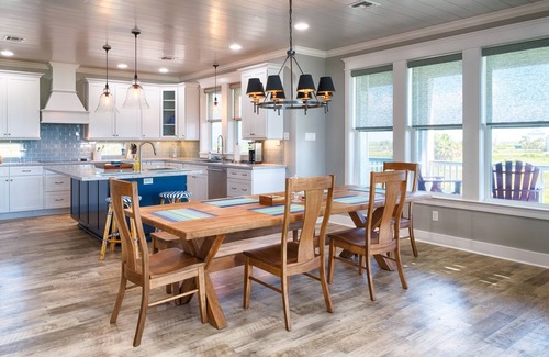 Red Fish Cove House | Beautiful Custom Home with Spectacular Views of Gulf and Bay