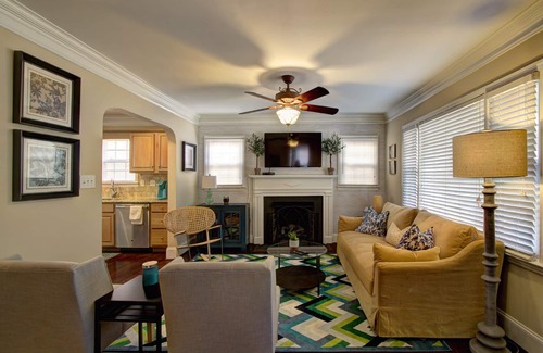 Charlotte House | Beautiful Elizabeth Bungalow