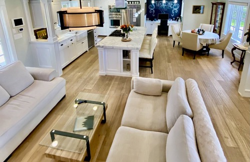 North Tustin House | Beautiful Family Home! Pool, Spa, Large Private Backyard Near Disneyland & Beach