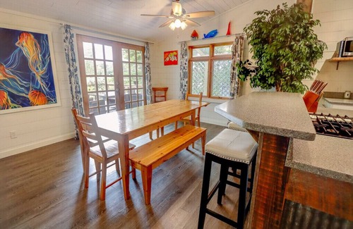 La Pointe House | Beautiful golf course property with outstanding views and location