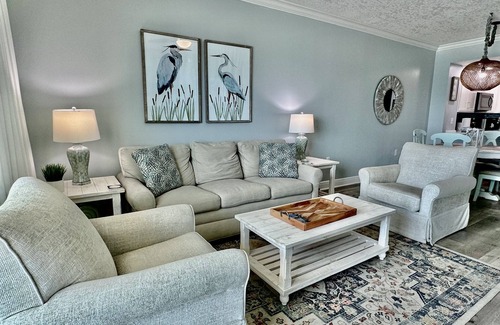 Ono Island Condo | Beautiful Gulf Shores Condo with Fabulous Gulf-Front Views on the 4th Floor!