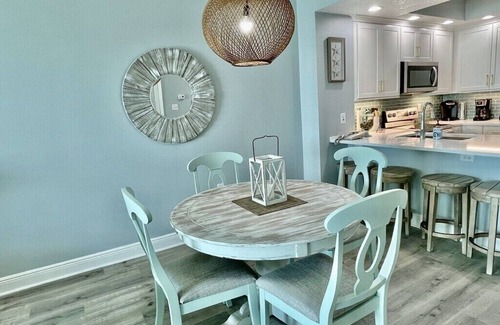 Ono Island Condo | Beautiful Gulf Shores Condo with Fabulous Gulf-Front Views on the 4th Floor!