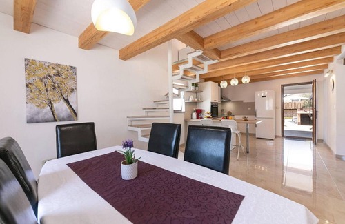 Strpacici House | Beautiful home in Visnjan