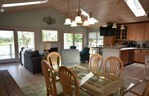 Saint Helena Island House | Beautiful Home Near Cabana Club with Great Views and Outdoor Spaces
