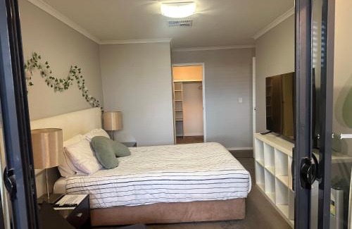 South Brisbane Hotel | Beautiful Hotel Rooms Free Parking