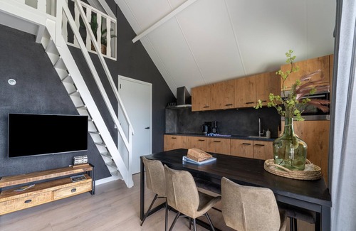Kerkdriel House | Beautiful house in Kerkdriel on the waterfront