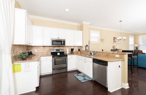 Islamorada House | Beautiful Island Home in Anglers Reef! Ocean front community. Pool & boat slip.