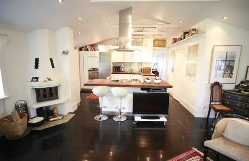 Jarva House | Beautiful Lake house near city center