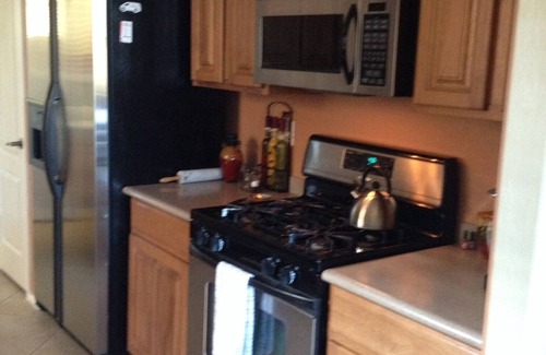 Laveen Village House | BEAUTIFUL MTN VIEW , HOT TUB & NEAR GOLF