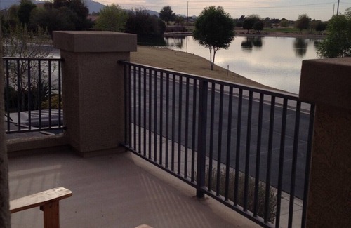 Laveen Village House | BEAUTIFUL MTN VIEW , HOT TUB & NEAR GOLF