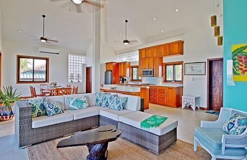 San Pedro Villa | Beautiful Oceanfront Beach House with Private Pool, Unbeatable Views