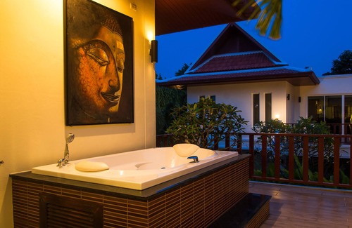 South Pattaya Apartment | beautiful penthouse with jacuzzi on terrace