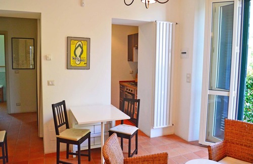 Silvi Apartment | Beautiful portion of Villa in Art Nouveau,recently renovated 200mt from the sea
