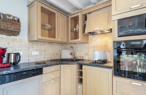 Creances House | Beautiful private villa for 4 guests with WIFI, TV and pets allowed