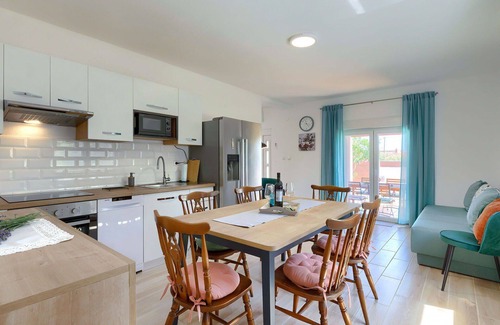 Pavicini House | Beautiful private villa for 6 guests with A/C, private pool, WIFI, TV and terrace
