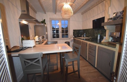 Lavardac House | Beautiful renovated independent house with swimming pool and large enclosed garden