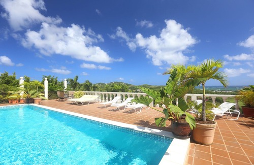 Gate Park Villa | Beautiful supersize villa perfect for larger families and groups. Sleeps 22