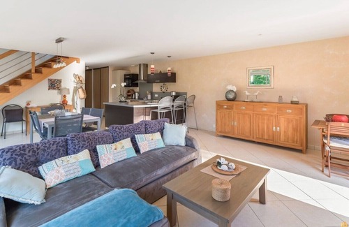 Tregastel House | Beautiful Villa 4* with beautiful services and garden on the sea in TREGASTEL
