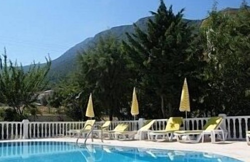 Oludeniz Villa | Beautiful Villa with Private Pool, sleeps 9.
