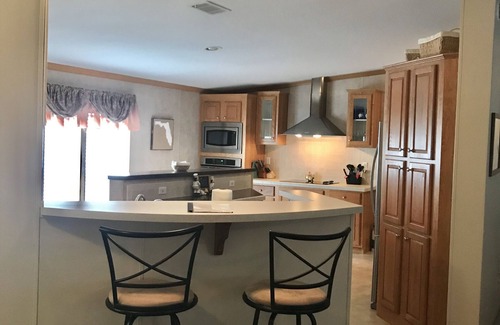 Satsuma House | Beautiful waterfront home/Fish Camp