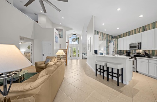 Fort Myers House | Beautiful Waterfront Golf House!