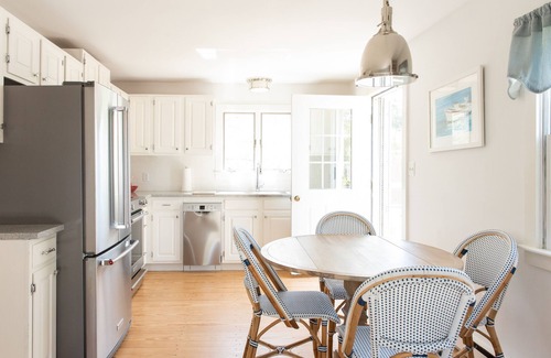 Nantucket Town House | Beautifully Renovated Main Street Cottage- Great Location