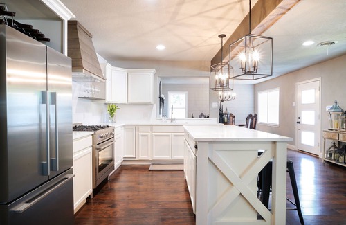 Westworth Village House | Beautifully Updated Home!nClose to Dickies, Stockyards & TCUnFamily/Pet friendly