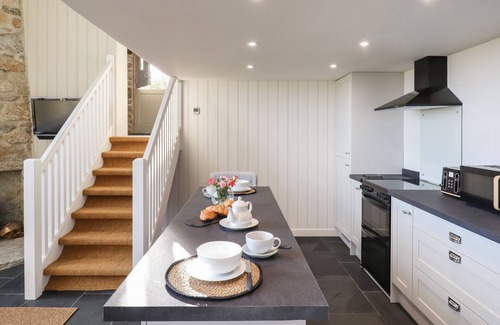 Newton Abbot Cottage | Beckaford View