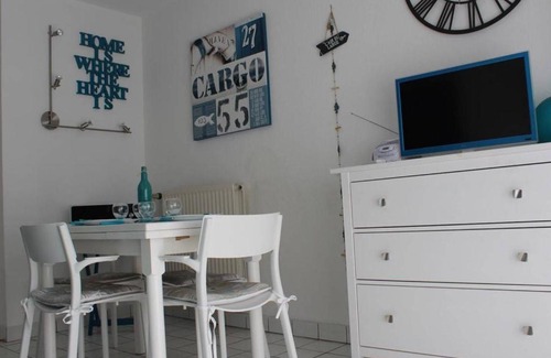 Quartier du Casino Apartment | Bel Appt à Châtelaillon avec Piscine, Tennis et Parking - FR-1-246-424